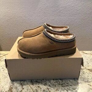 New UGG Tasman Slipper Chestnut